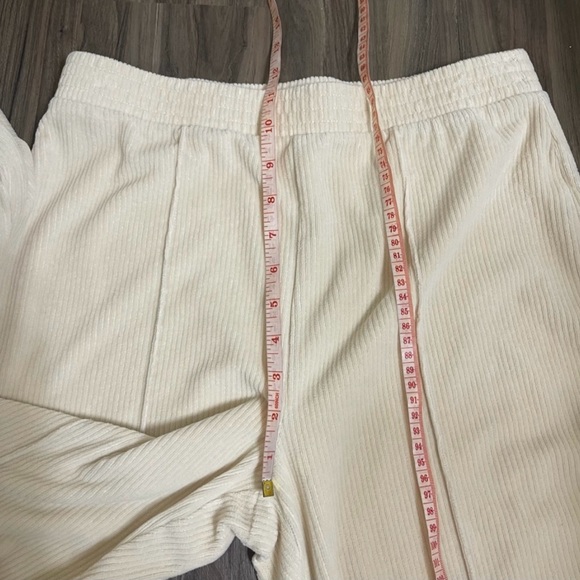 Aerie Groove-On Ribbed Velour Flare Pants - Picture 5 of 9